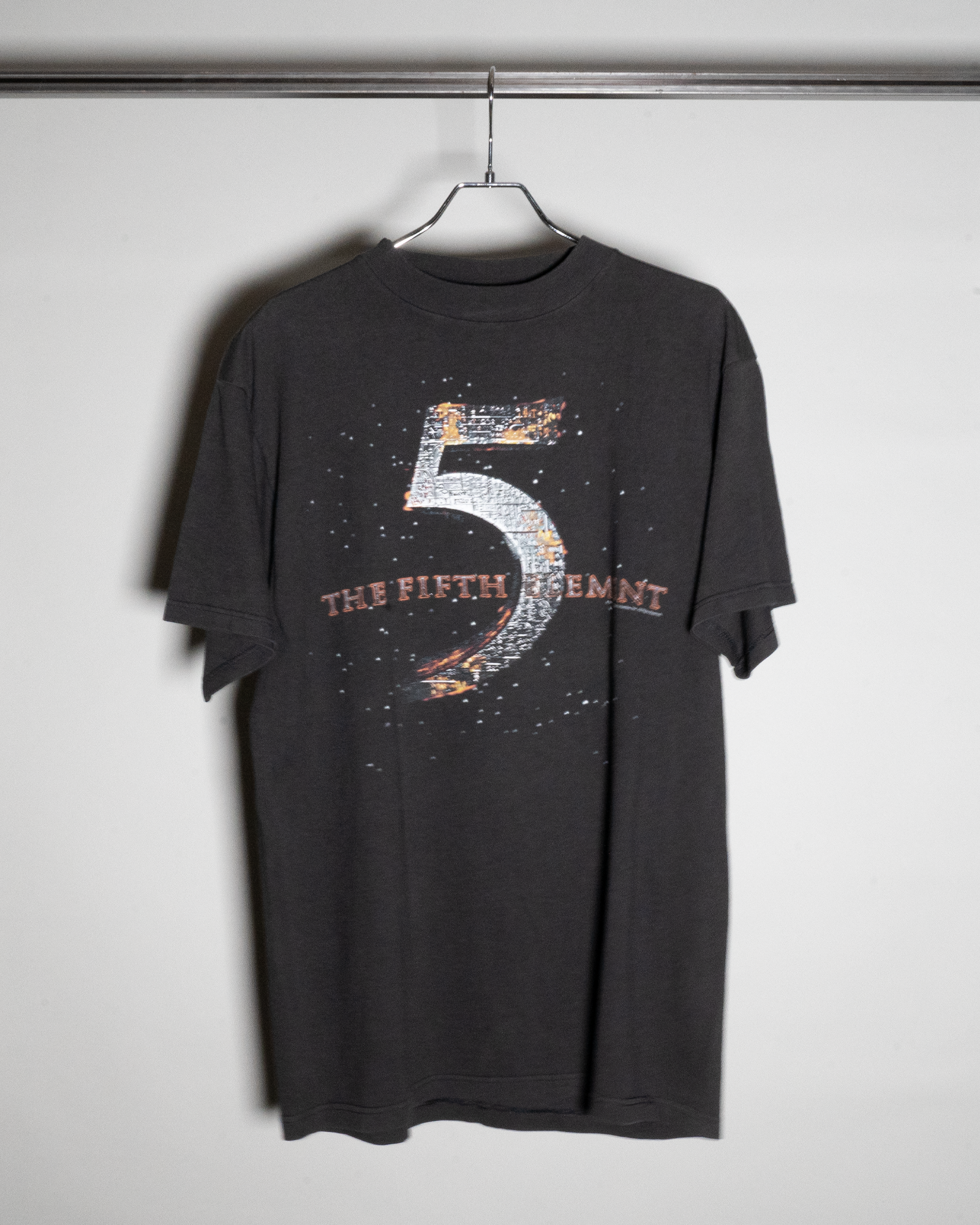 フィフスエレメント The Fifth Element Tシャツ Lサイズ フィフスエレメント The Fifth Element Tシャツ Lサイズ